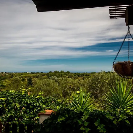 Casale Bavi Ортона